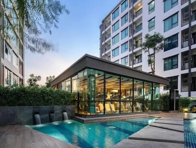 Apartment 素坤逸50巷一房一厅免费wi-fi简单安静可做饭交通方便 Bangkok